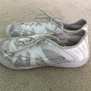 cheer shoes